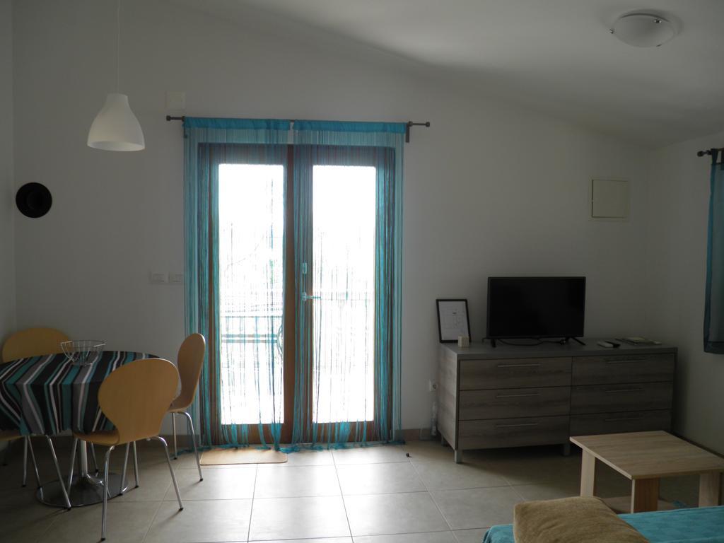 Apartments Zen Maslenica Buitenkant foto